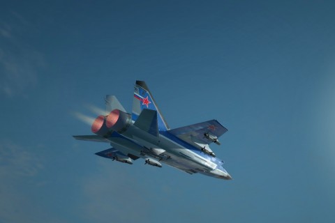 蓝天中的米格-31战斗机