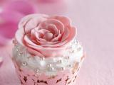 花朵纸杯蛋糕